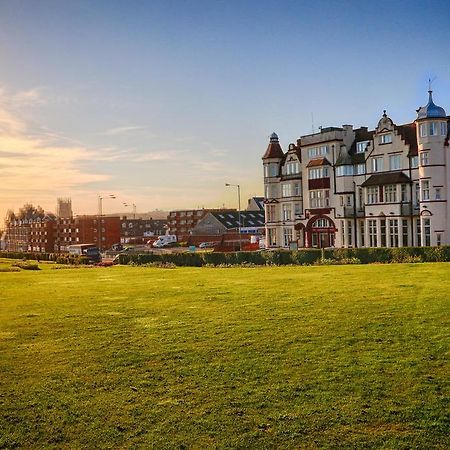 Cliftonville Hotel Cromer Eksteriør billede