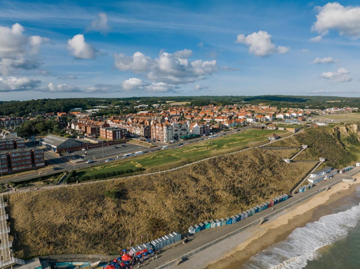 Cliftonville Hotel Cromer Eksteriør billede