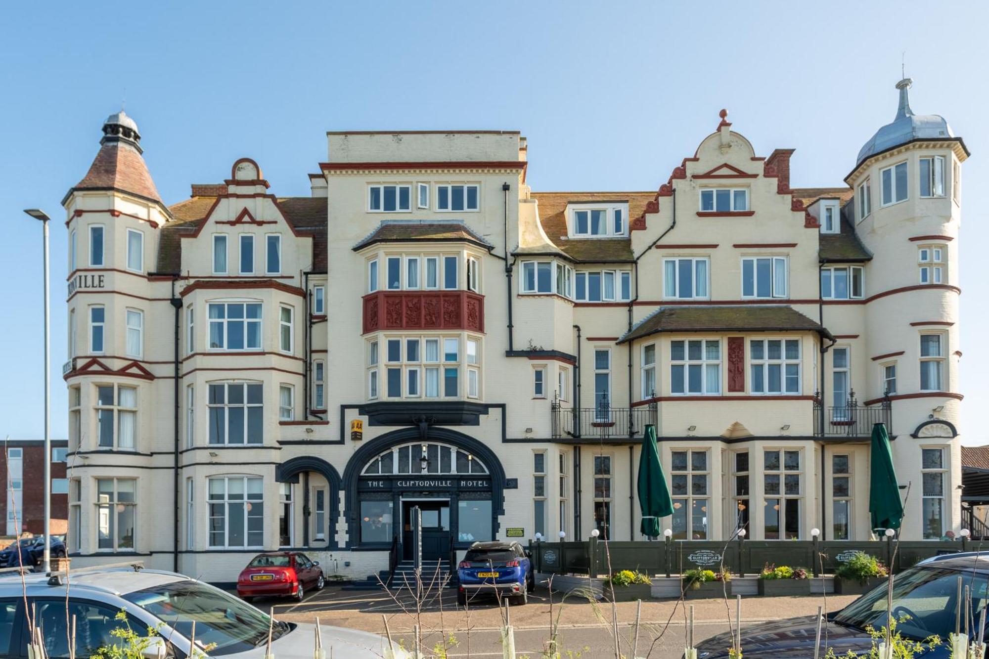 Cliftonville Hotel Cromer Eksteriør billede